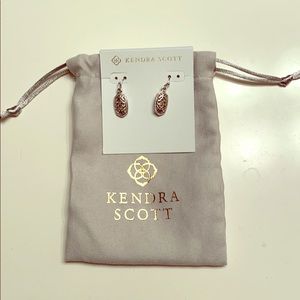 Kendra Scott earrings! Never worn